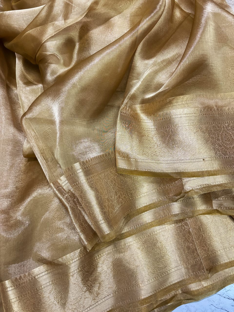 Pure Tissue Banarasi Saree