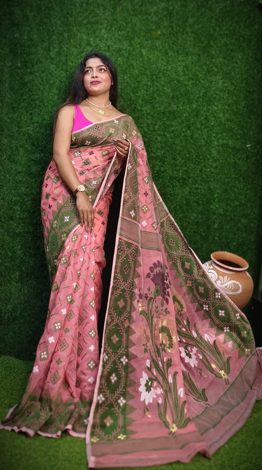 Elegant Dhakai Jamdani Sarees