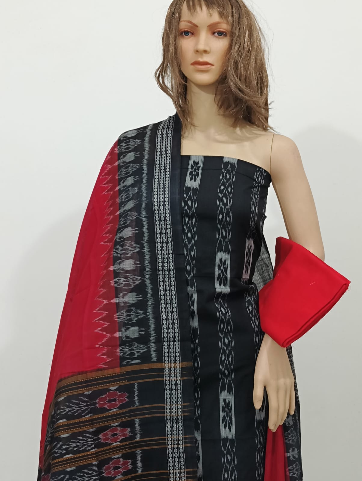 Handpicked Suit with Cultural Charm