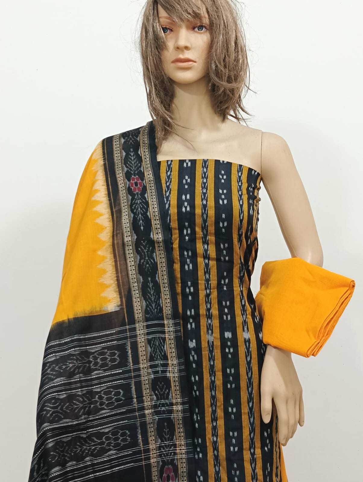 Elegant Traditional Suit