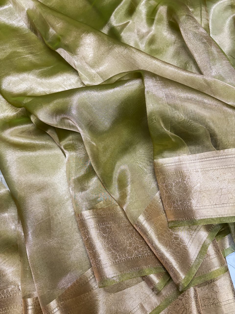 Pure Tissue Banarasi Saree