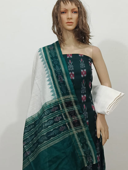 Lucy Collection – Bold Contrast Sarees & Suits with Vibrant Drapes