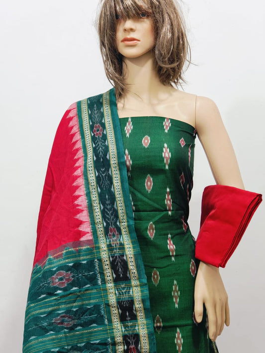 Elegantly Embroidered Traditional Suit
